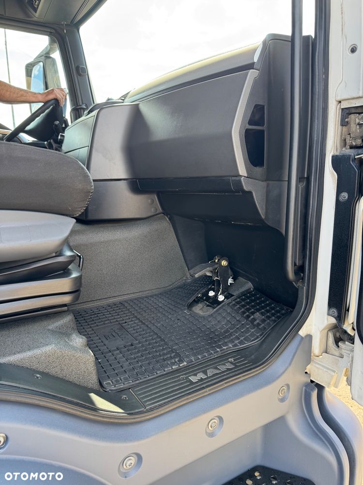 MAN TGS - 8