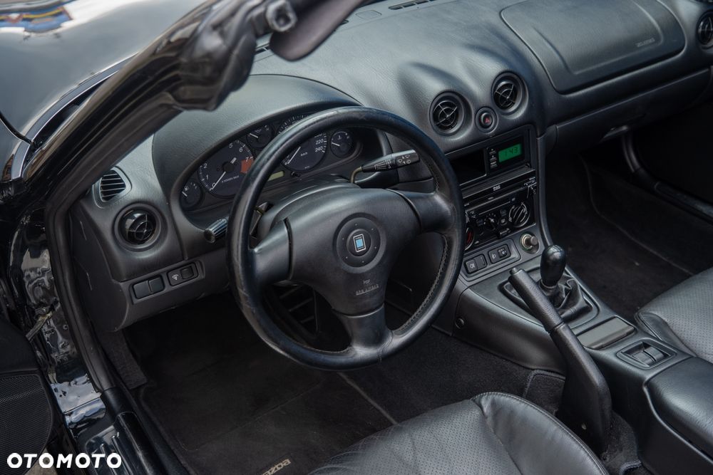 Mazda MX-5 1.9 16V - 20