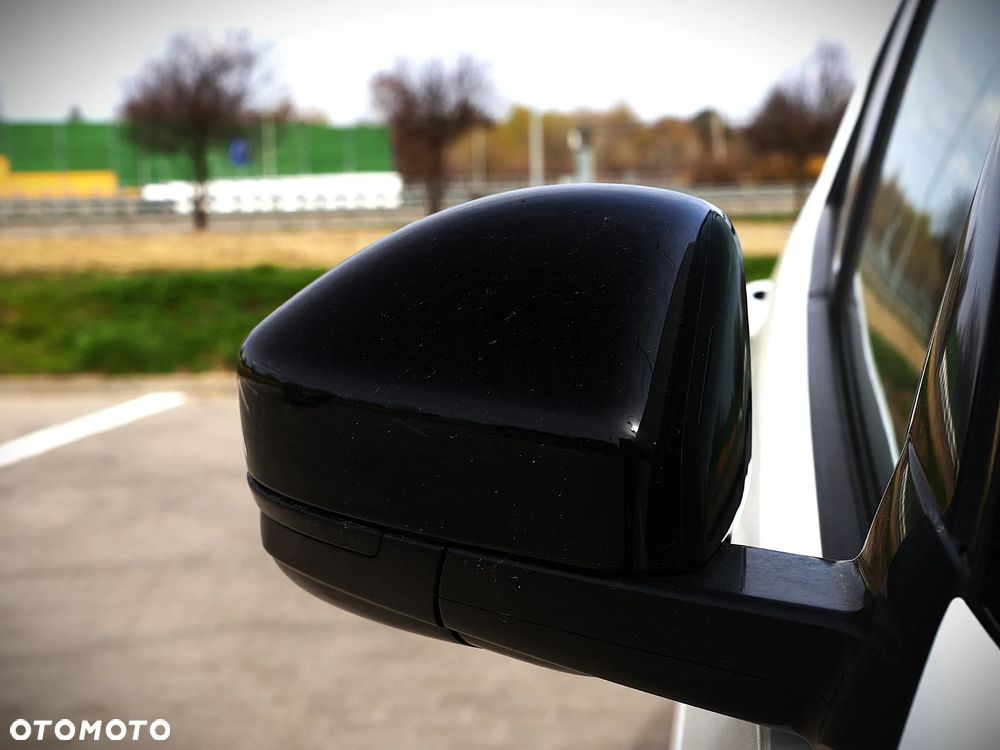 Land Rover Discovery Sport 2.0 D180 R-Dynamic - 7