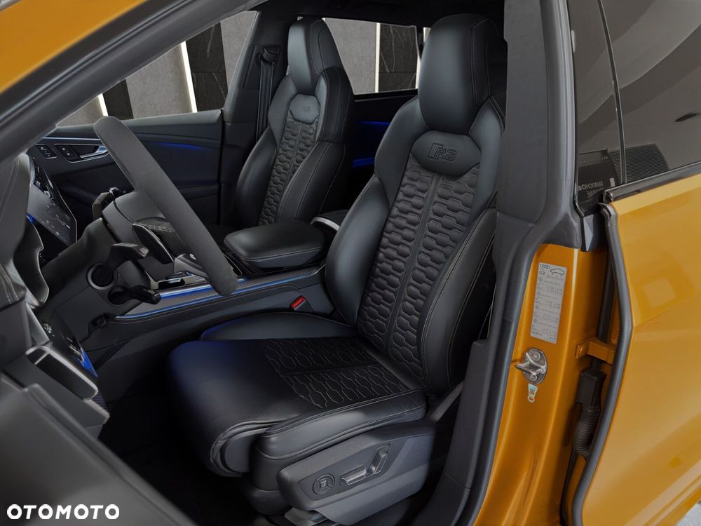 Audi RS Q8 - 29