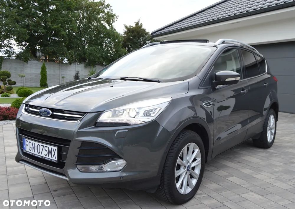 Ford Kuga 2.0 TDCi 2x4 Titanium - 5