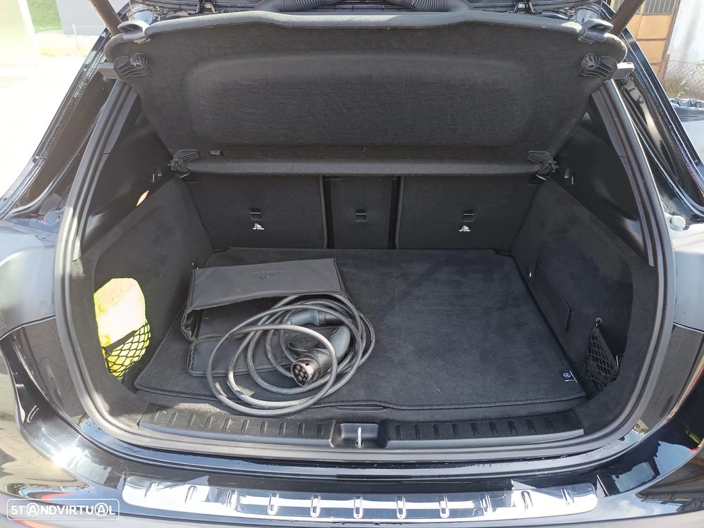 Mercedes-Benz EQA 250+ - 9
