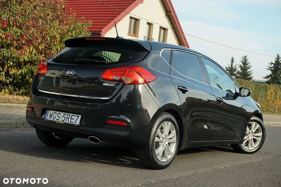Kia Ceed - 6