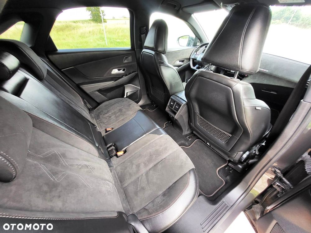 DS Automobiles DS 7 Crossback - 16