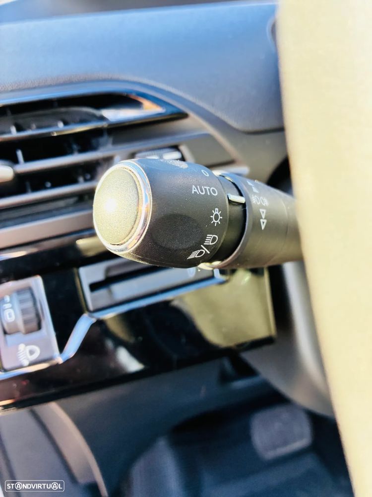 Citroën Grand C4 Spacetourer 1.5 BlueHDi Shine EAT8 - 13