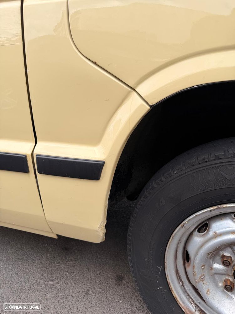 Toyota HiAce - 15