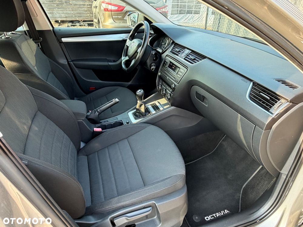 Skoda Octavia - 7