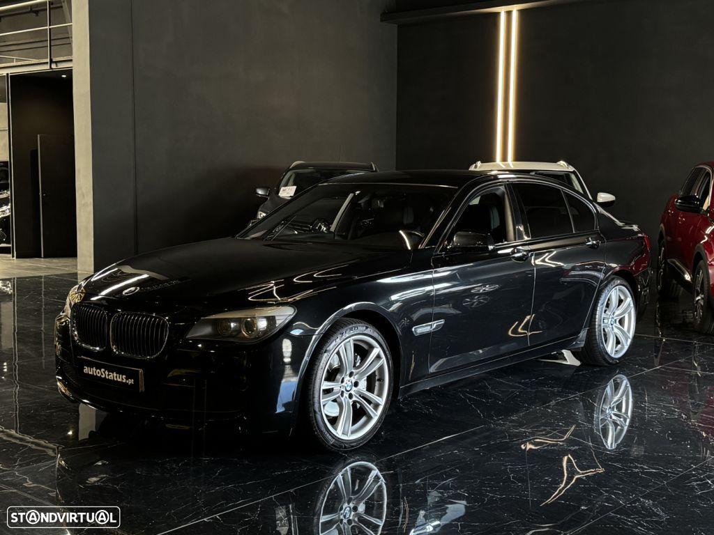 BMW 740 d xDrive Pack M - 11