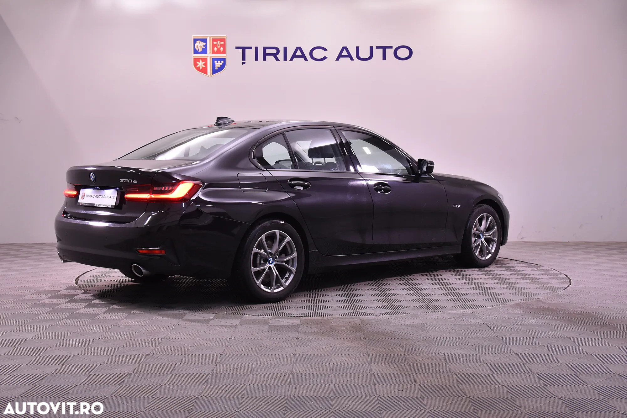 BMW Seria 3 330e AT PHEV - 5