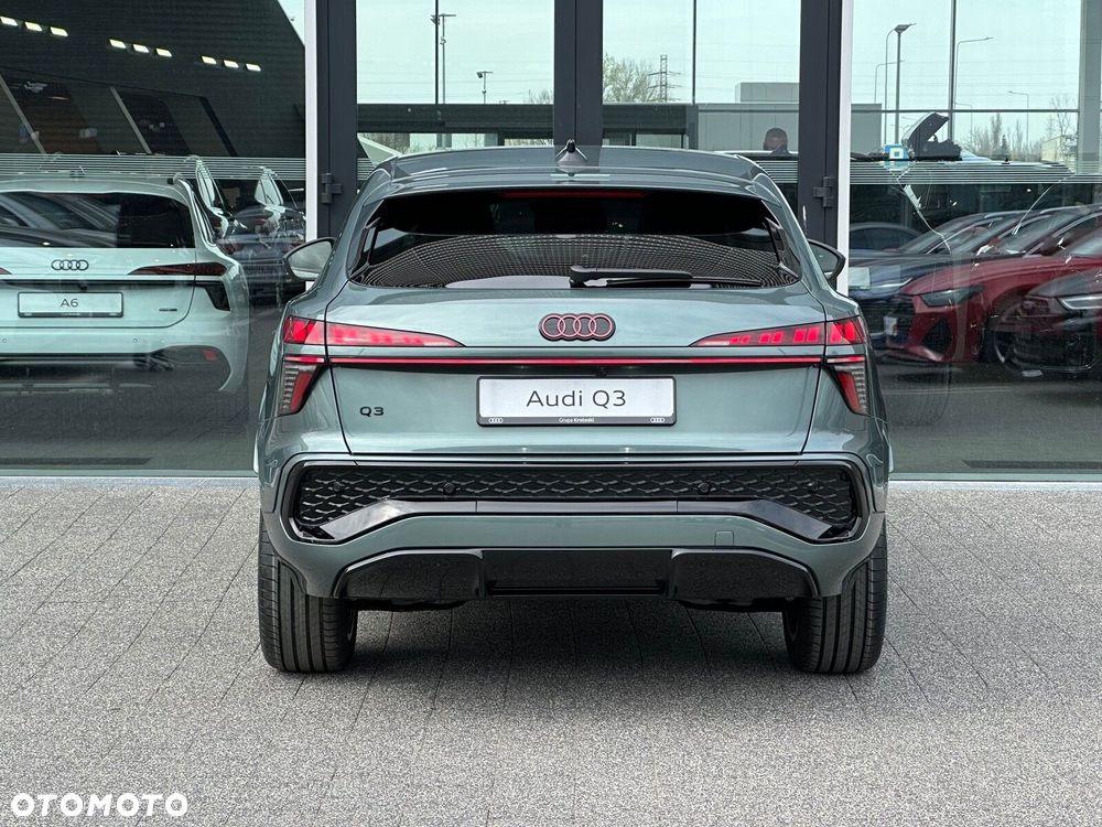 Audi Q3 Sportback - 7