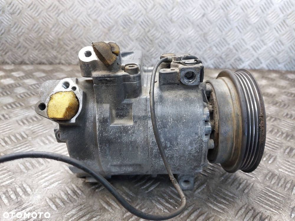 SPRĘŻARKA KOMPRESOR KLIMATYZACJI VOLKSWAGEN PASSAT B5 1.9 TDI 8D0260808 - 3