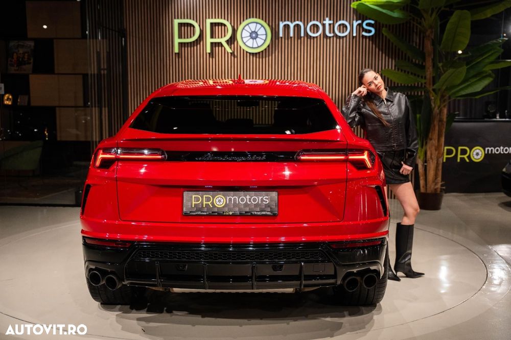 Lamborghini URUS - 34