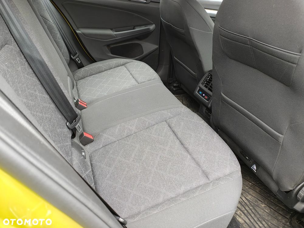 Volkswagen Golf 1.5 TSI OPF Active - 19