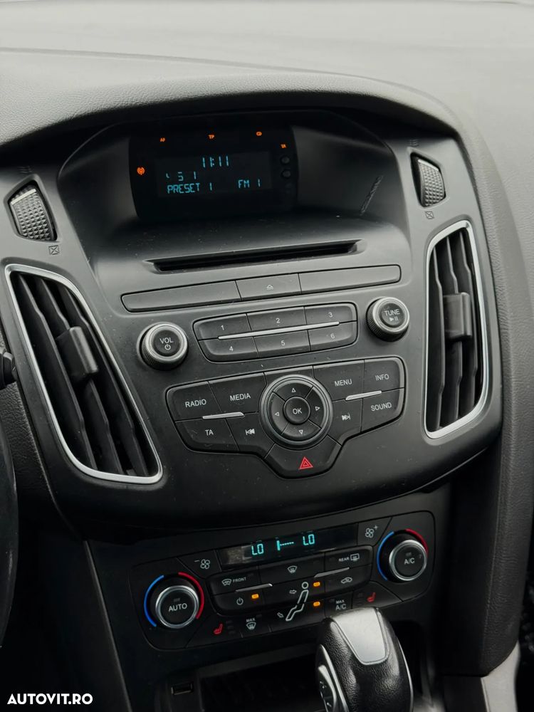 Ford Focus 1.0 EcoBoost Active Business - 18