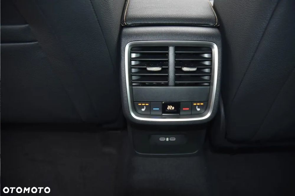 Skoda Octavia 1.5 TSI mHEV Essence DSG - 23