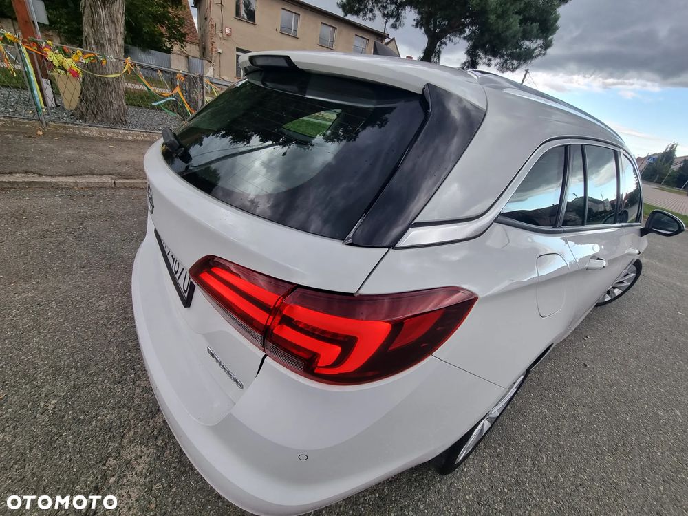 Opel Astra 1.6 BiTurbo D (CDTI) Start/Stop Innovation - 20