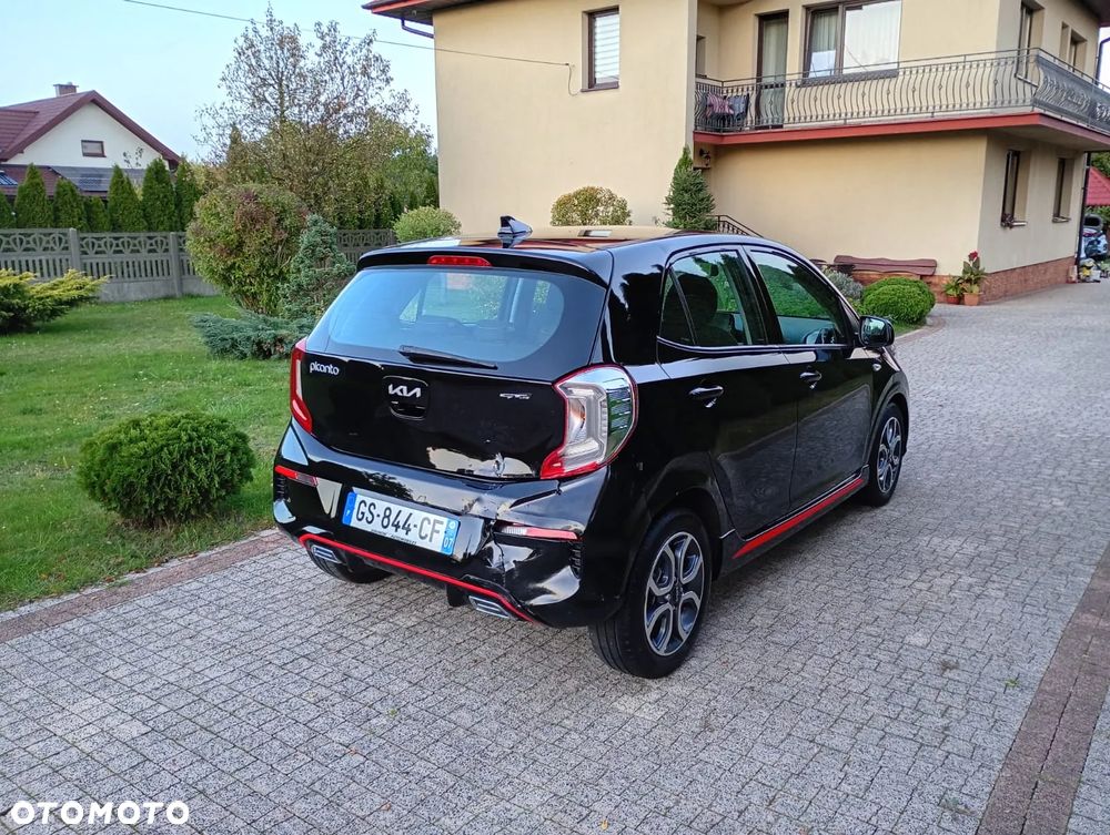 Kia Picanto - 8