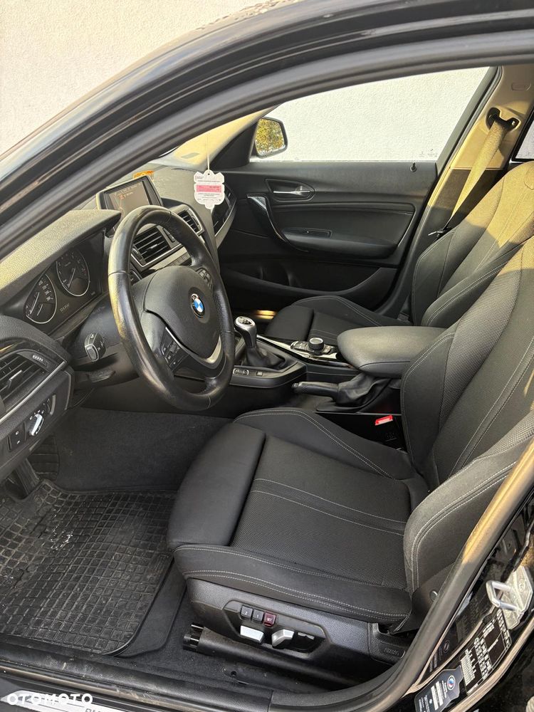 BMW Seria 1 118i - 5