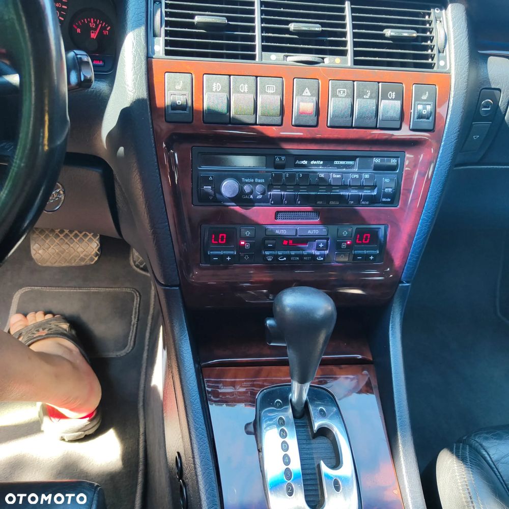 Audi A8 4.2 Quattro Tiptronic - 23