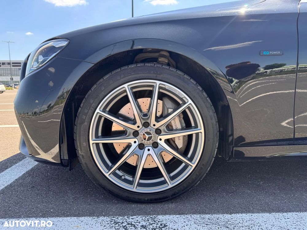 Mercedes-Benz E 300 4MATIC 9G-TRONIC AMG Line - 10