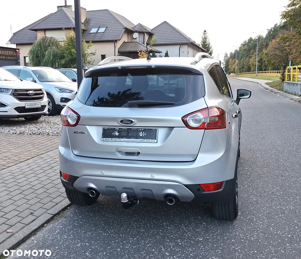 Ford Kuga 2.0 TDCi 2x4 Champions Edition - 4