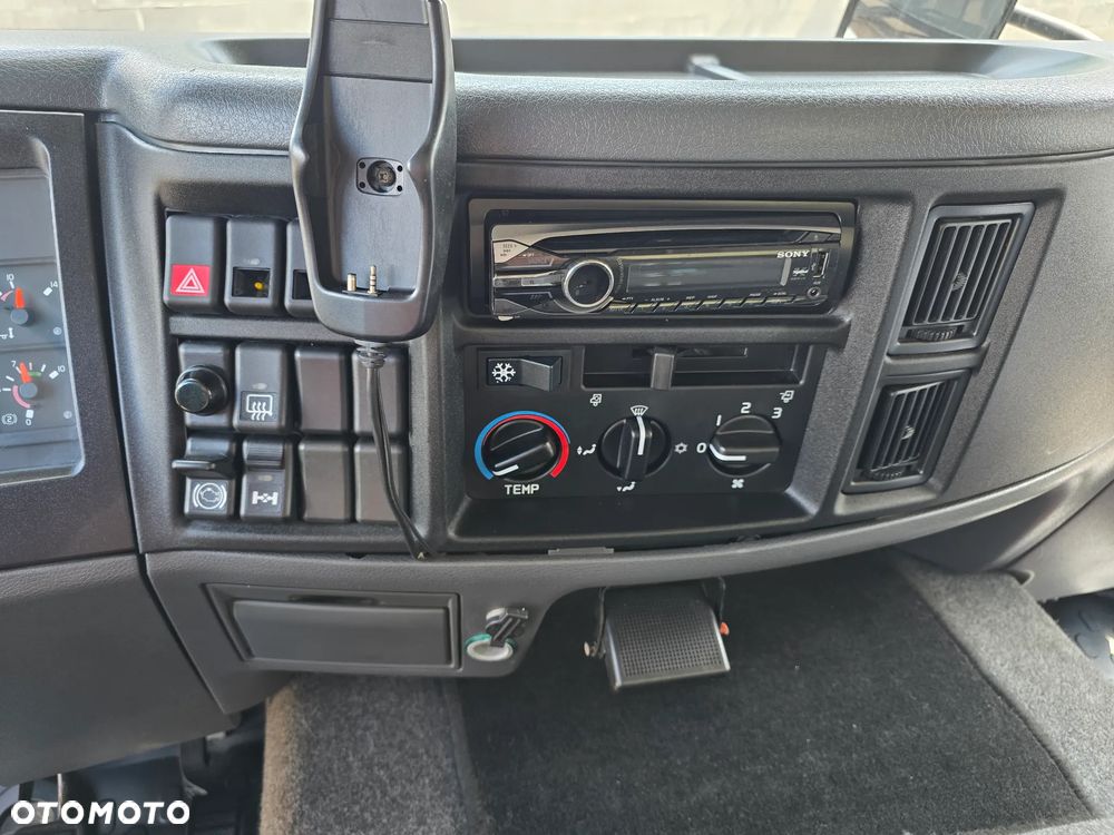 Volvo FL6L - 24