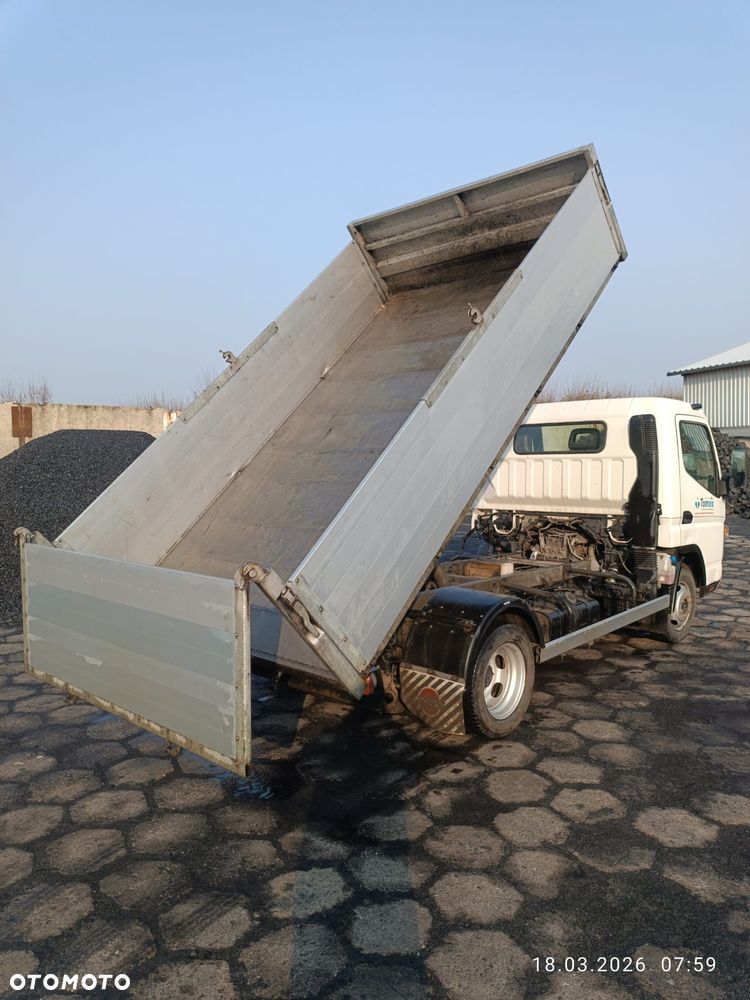 Mitsubishi Canter Fuso - 12