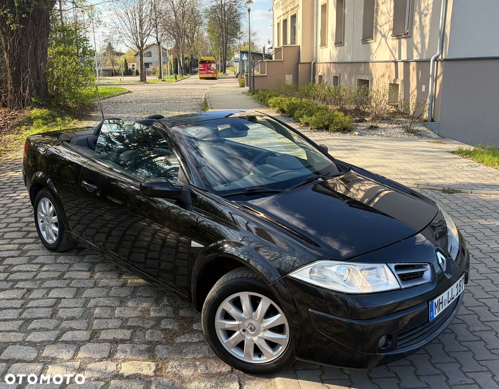 Renault Megane 2.0 Dynamique - 1