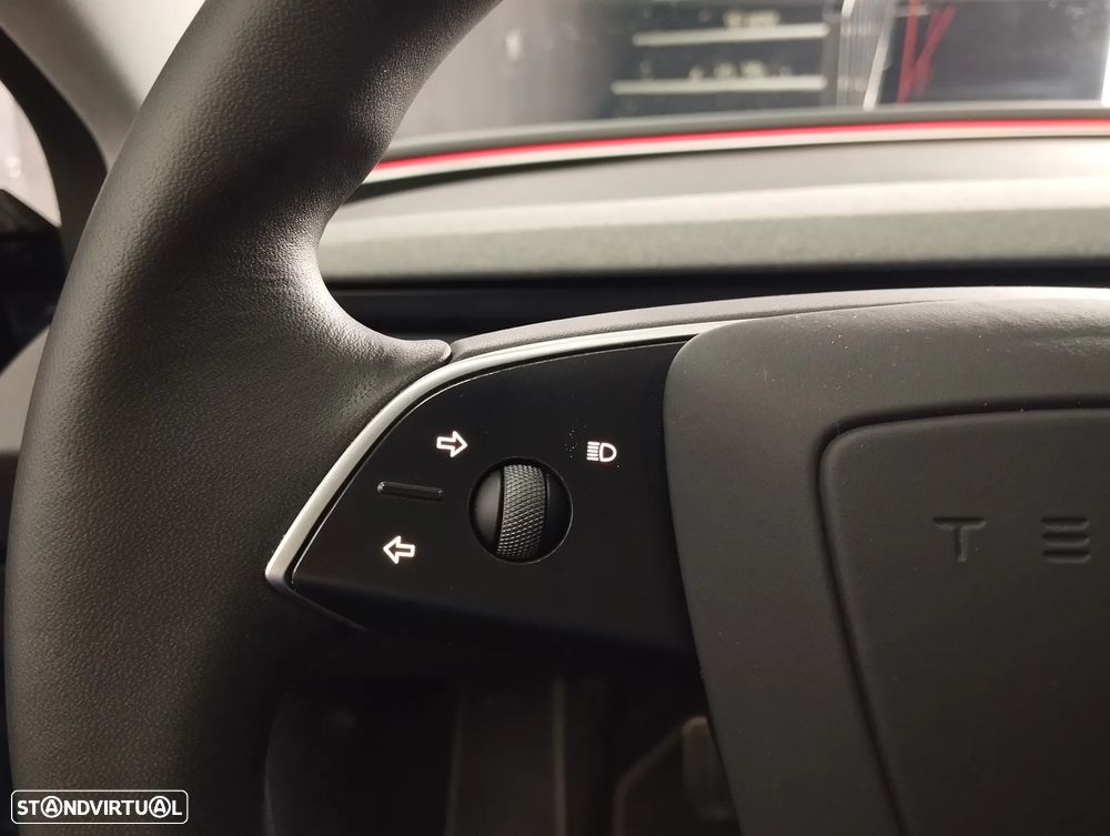 Tesla Model 3 Long Range Tração Traseira - 19