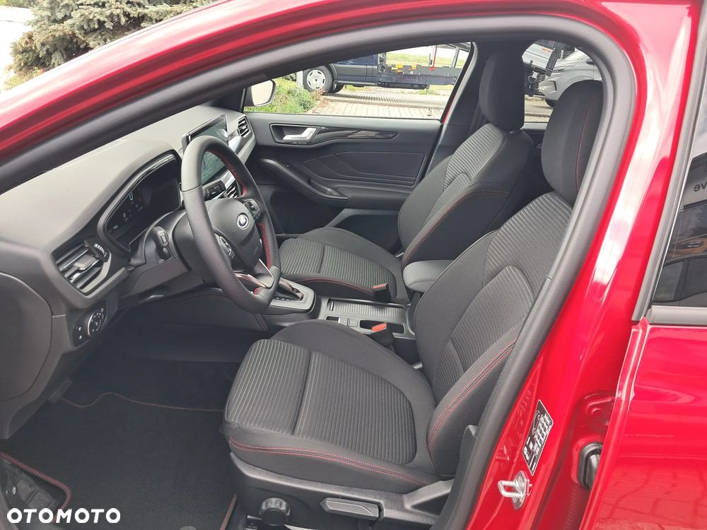 Ford Focus 1.0 EcoBoost mHEV ST-Line X - 23