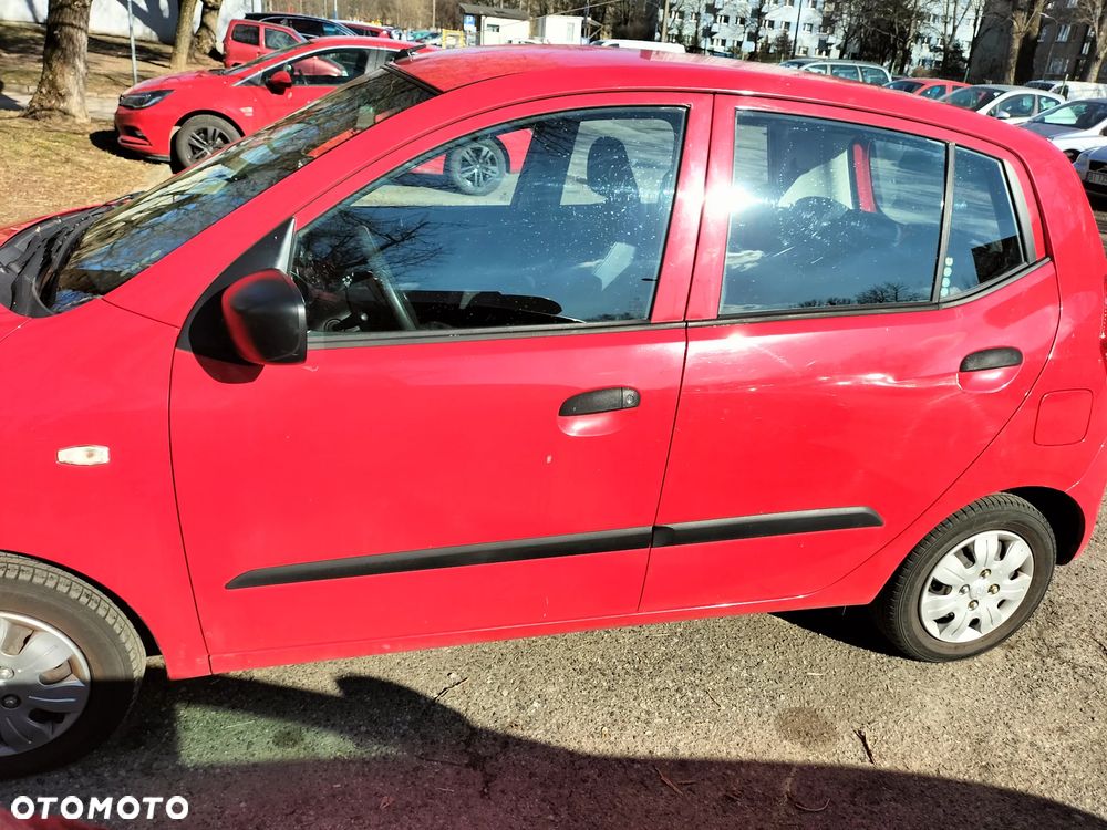 Hyundai i10 1.1 Base - 6