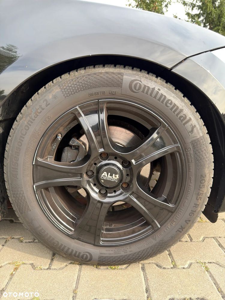 BMW Seria 1 116i - 20