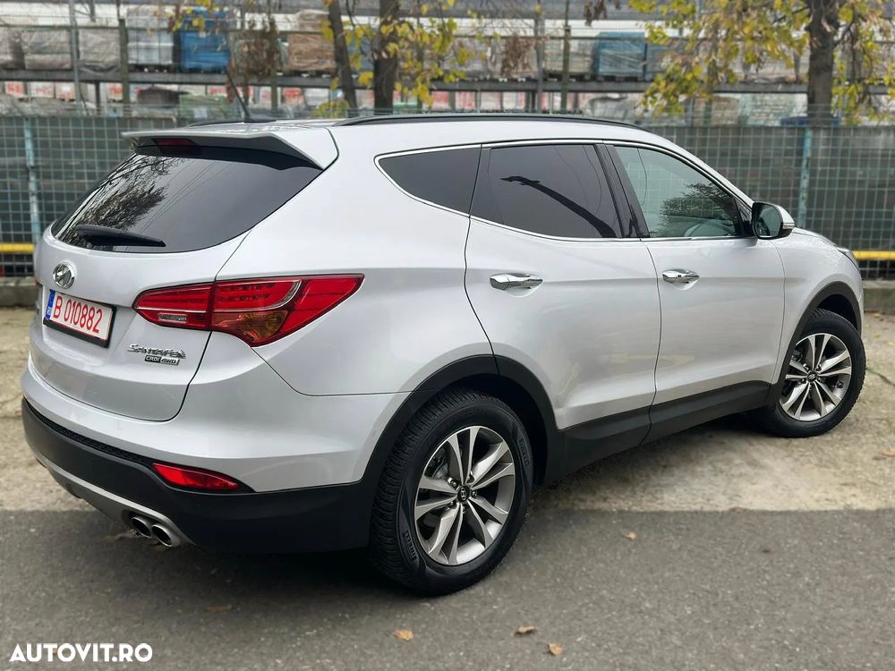 Hyundai Santa Fe 2.2 CRDi 4WD Automatik Premium - 4