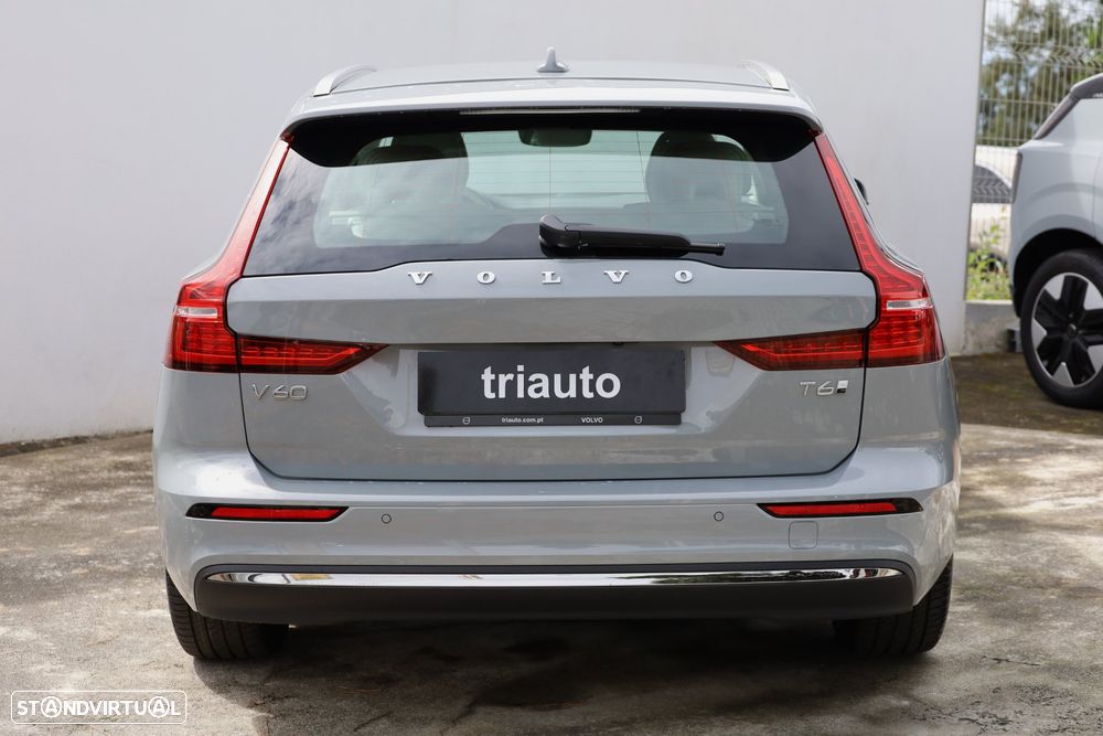 Volvo V60 2.0 T6 AWD TE Plus Bright - 4