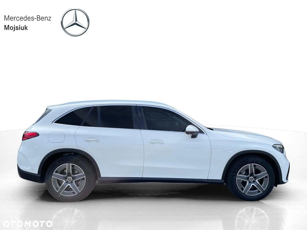 Mercedes-Benz GLC - 9