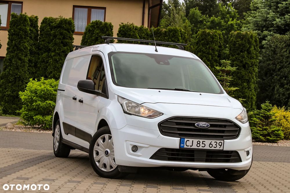 Ford Connect MAX - 3
