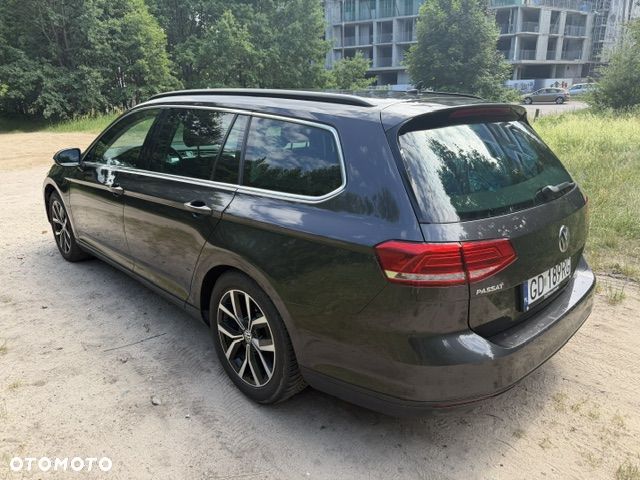 Volkswagen Passat 2.0 TDI BMT Comfortline - 5