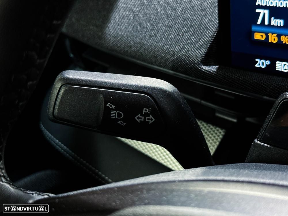 Ford Mustang Mach-E 98.7 kWh Premium - 41