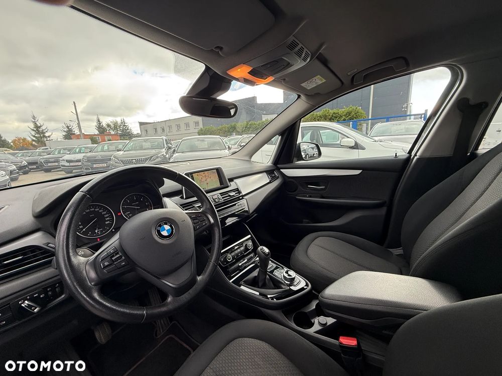 BMW Seria 2 - 10