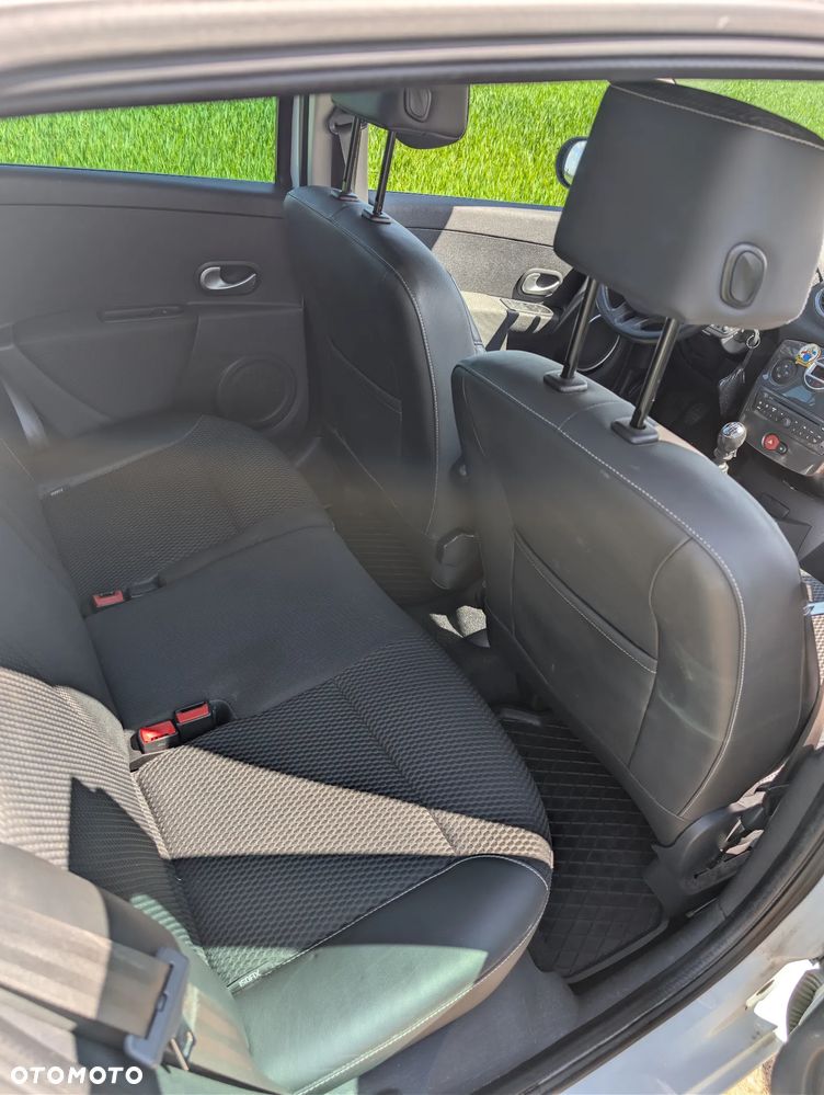 Renault Clio 1.5 dCi Dynamique - 13