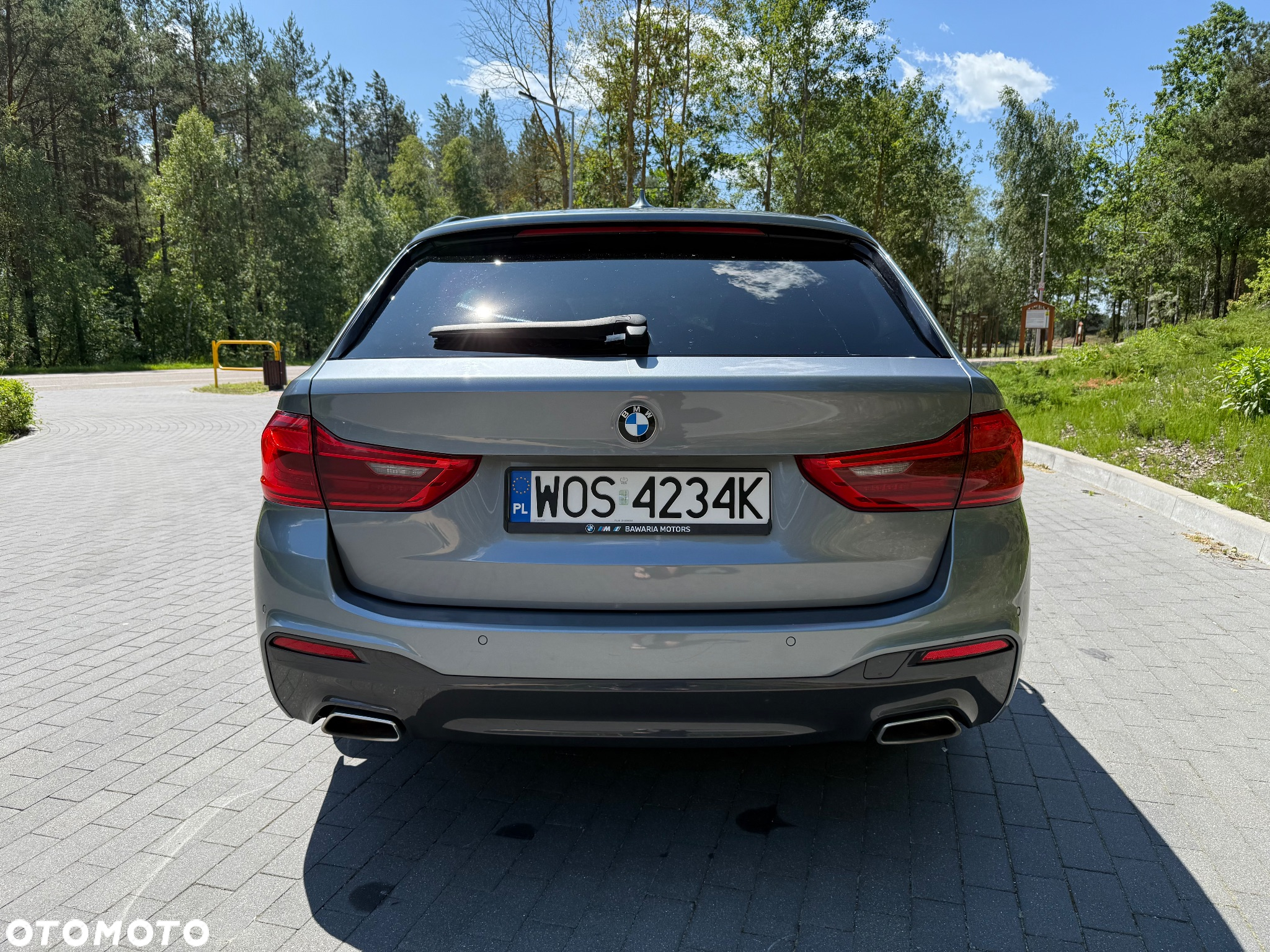 BMW Seria 5 520d Touring M Sport Edition - 9