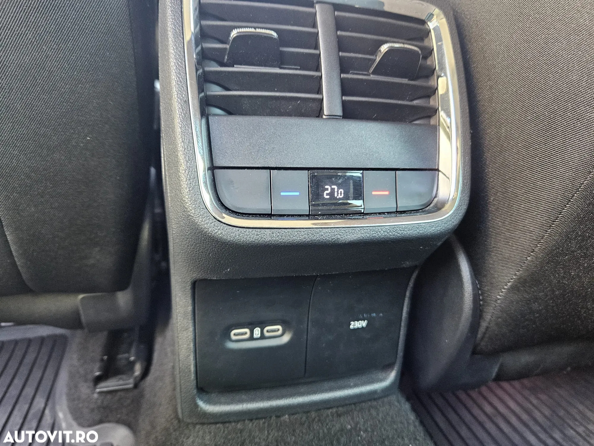 Skoda Octavia 2.0 TDI DSG Style - 22