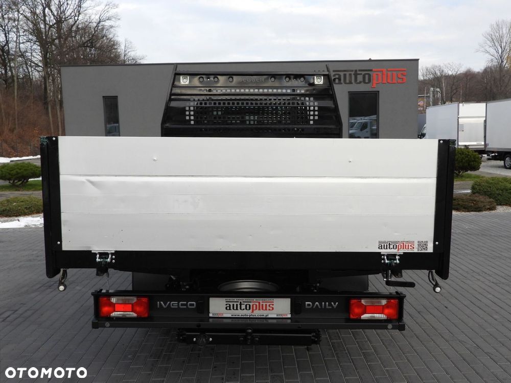 Iveco DAILY 50C16 WYWROTKA TROJSTRONNA PODWÓJNA KABINA DOKA 6 MIEJSC TEMPOMAT PNEUMATYKA BLIŹNIACZE KOŁA KLIMATYZACJA  160KM - 13