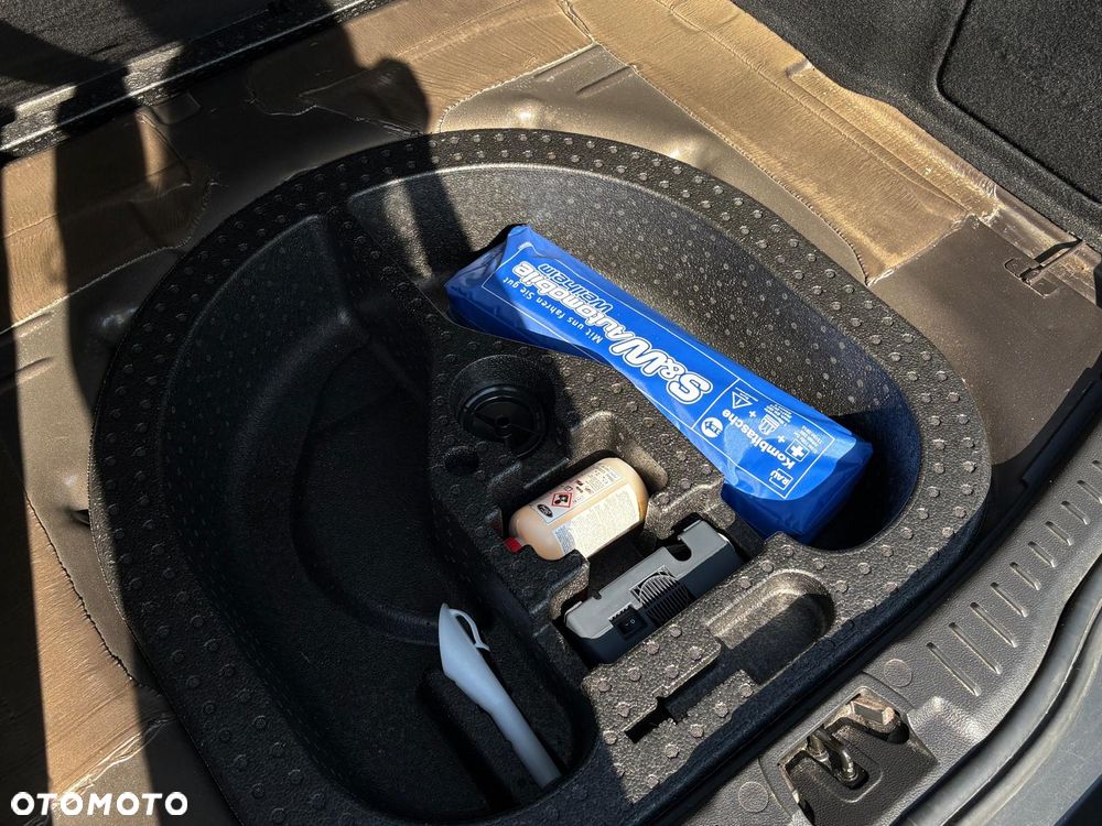 Ford Focus 1.0 EcoBoost STart-Stopp-System TITANIUM - 5
