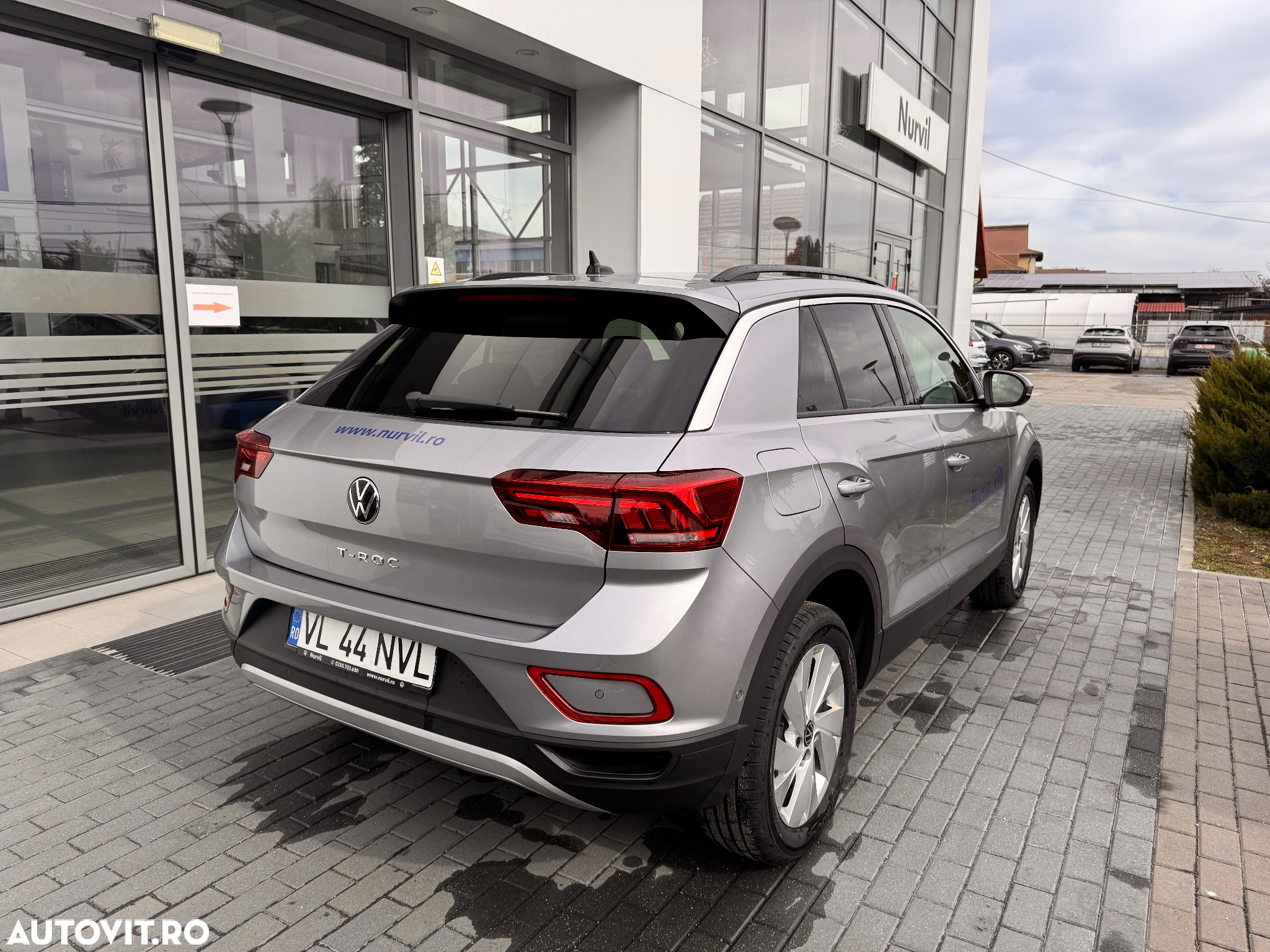Volkswagen T-ROC 1.5 TSI DSG Life - 6