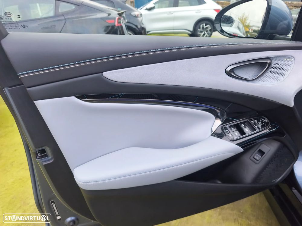 BYD Seal Excellence - 10