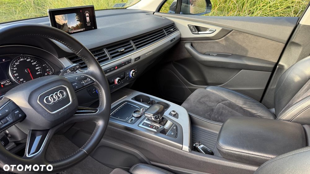 Audi Q7 2017 photo 5