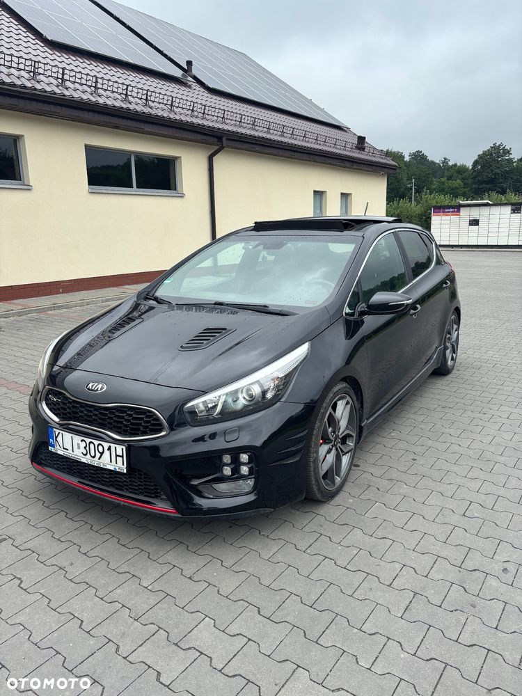 Kia Ceed 1.6 T-GDI GT - 3
