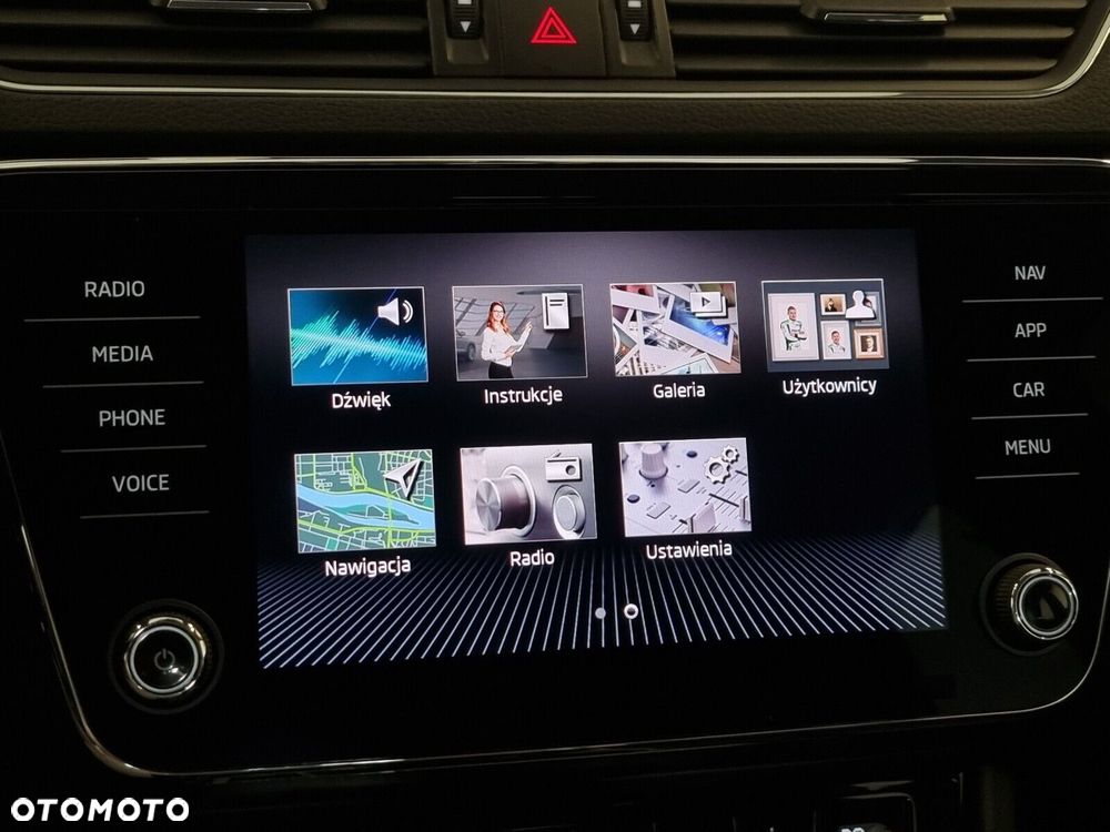 Skoda Superb 1.5 TSI Ambition - 22