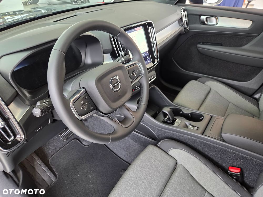 Volvo XC 40 B3 Core - 7